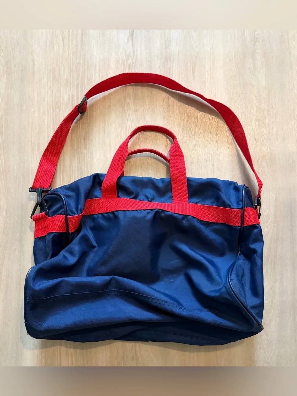 Vintage 1970s NIKE Blue Red Duffle Gym Bag